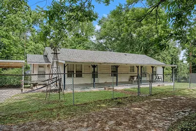 1085 Pyeatt Rd, Gladewater, TX 75647 - Photo 14