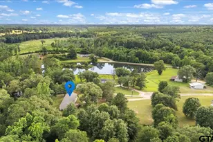 105 Pepper Cir, Diana, TX 75640 - Photo 2