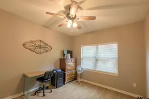 704 Liberty St, Bullard, TX 75757 - Photo 18