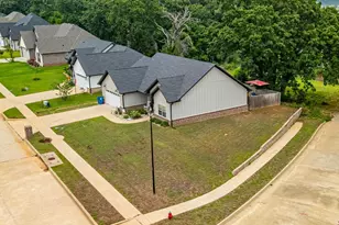 704 Liberty St, Bullard, TX 75757 - Photo 30