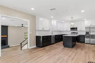 205 Hollywood St, Arp, TX 75750 - Photo 14
