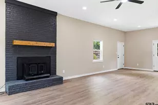 205 Hollywood St, Arp, TX 75750 - Photo 16