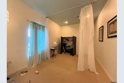 2140 W Grande, Tyler, TX 75703 - Photo 8