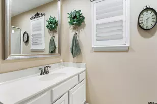 5401 Hollytree, Tyler, TX 75703 - Photo 6