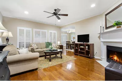 5401 Hollytree #2001, Tyler, TX 75703 - Photo 2