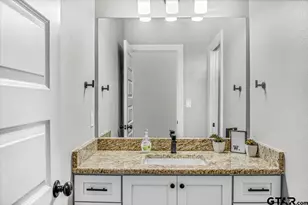 1802 Forestdale Blvd, Whitehouse, TX 75791 - Photo 16