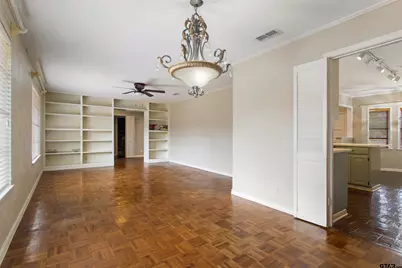 707 Barclay, Tyler, TX 75703 - Photo 6