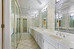 707 Barclay, Tyler, TX 75703 - Photo 28