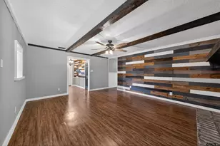 206 Elm St, Winona, TX 75792 - Photo 10