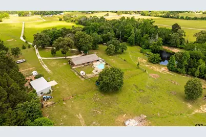 8460 Fm 322, Palestine, TX 75801 - Photo 38