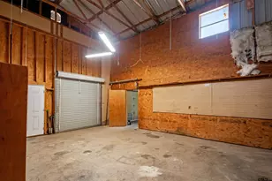 781 Fm 315 S, Chandler, TX 75758 - Photo 32
