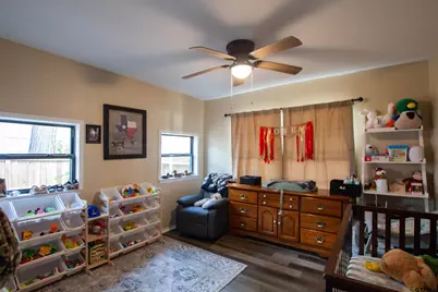 524 W Buchanan St, Mineola, TX 75773 - Photo 12