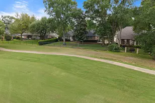 1701 Royal Oak Dr, Tyler, TX 75703 - Photo 32