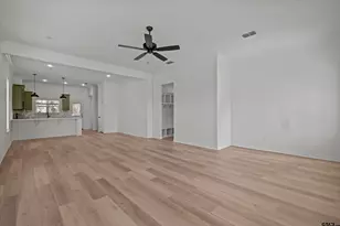 7902 Greenhill Drive, Tyler, TX 75703 - Photo 6