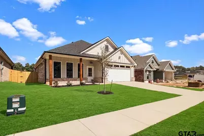 7902 Greenhill Drive, Tyler, TX 75703 - Photo 2