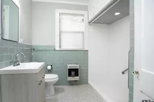 424 W Houston St, Tyler, TX 75702 - Photo 16