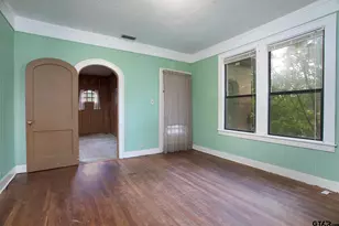 424 W Houston St, Tyler, TX 75702 - Photo 14