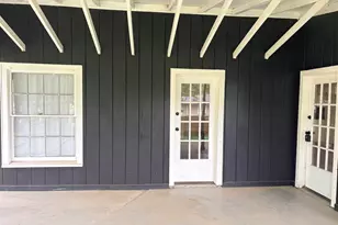 605 E Calvert, Troup, TX 75789 - Photo 8