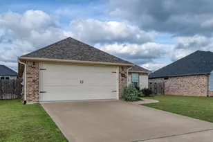 1803 Jessica, Whitehouse, TX 75791 - Photo 2