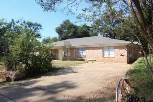 1424 E Houston, Tyler, TX 75702 - Photo 2