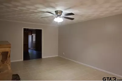 1424 E Houston, Tyler, TX 75702 - Photo 4