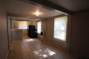 1523 W 2nd St, Tyler, TX 75701 - Photo 2