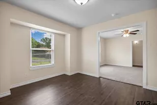 2033 Neeley St, Tyler, TX 75701 - Photo 10