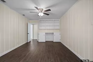 2033 Neeley St, Tyler, TX 75701 - Photo 16