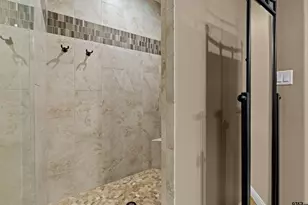 102 Nathan, Chandler, TX 75758 - Photo 20