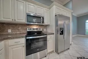 2136 Haverhill Rd, Tyler, TX 75707 - Photo 14