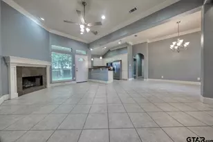 2136 Haverhill Rd, Tyler, TX 75707 - Photo 4