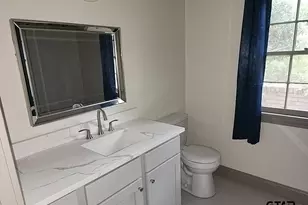 2126 McDonald Rd, Tyler, TX 75701 - Photo 12
