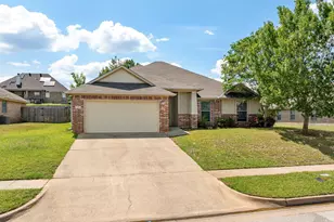 7343 Rockpoint Ln, Tyler, TX 75703 - Photo 2