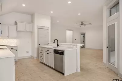 7343 Rockpoint Lane, Tyler, TX 75703 - Photo 10