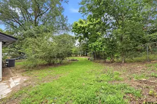 1919 Bradshaw, Tyler, TX 75702 - Photo 18