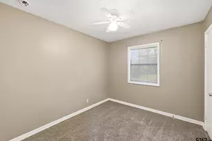 1919 Bradshaw, Tyler, TX 75702 - Photo 14