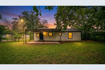 611 Hickory, Hughes Springs, TX 75656 - Photo 8