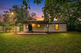 611 Hickory, Hughes Springs, TX 75656 - Photo 8