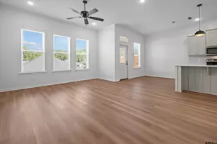 7926 Greenhill Drive, Tyler, TX 75703 - Photo 14