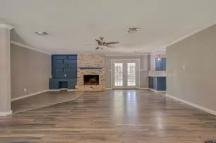 3802 W Elm St, Tyler, TX 75702 - Photo 2