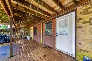 2143 Co Rd 4118, Jacksonville, TX 75766 - Photo 4