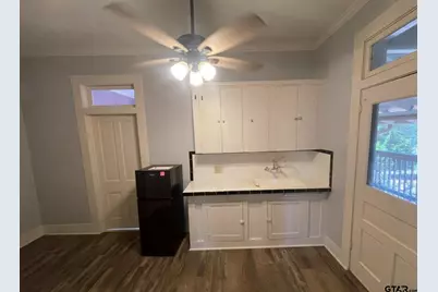 823 S Magnolia St, Palestine, TX 75801 - Photo 14