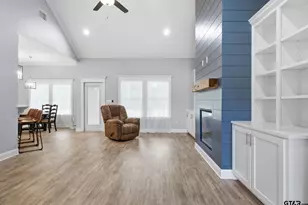 4033 Hanover Pl, Tyler, TX 75701 - Photo 4