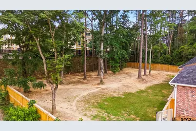 4033 Hanover Pl., Tyler, TX 75701 - Photo 28