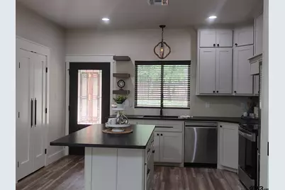 118 Primrose Path, Holly Lake Ranch, TX 75765 - Photo 16