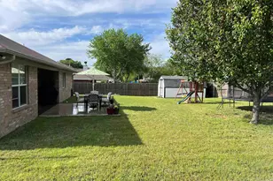 20700 Bluegrass Cir, Flint, TX 75762 - Photo 26