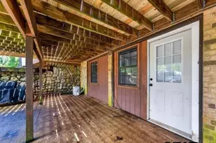 2143 Co Rd 4118, Jacksonville, TX 75766 - Photo 4
