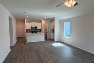 3013 Hidden Vly Dr, Lindale, TX 75706 - Photo 8