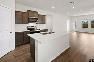 1635 Blaire Dr, Tyler, TX 75704 - Photo 12