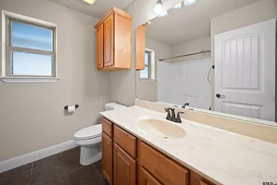 2559 Lazy Acres Ln, Tyler, TX 75707 - Photo 20